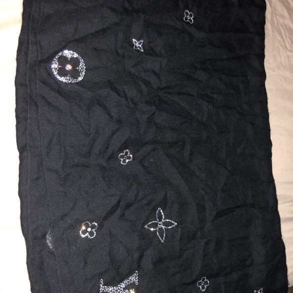 Authentic Louis Vuitton Monte Carlo Cashmere - Picture 2 of 4